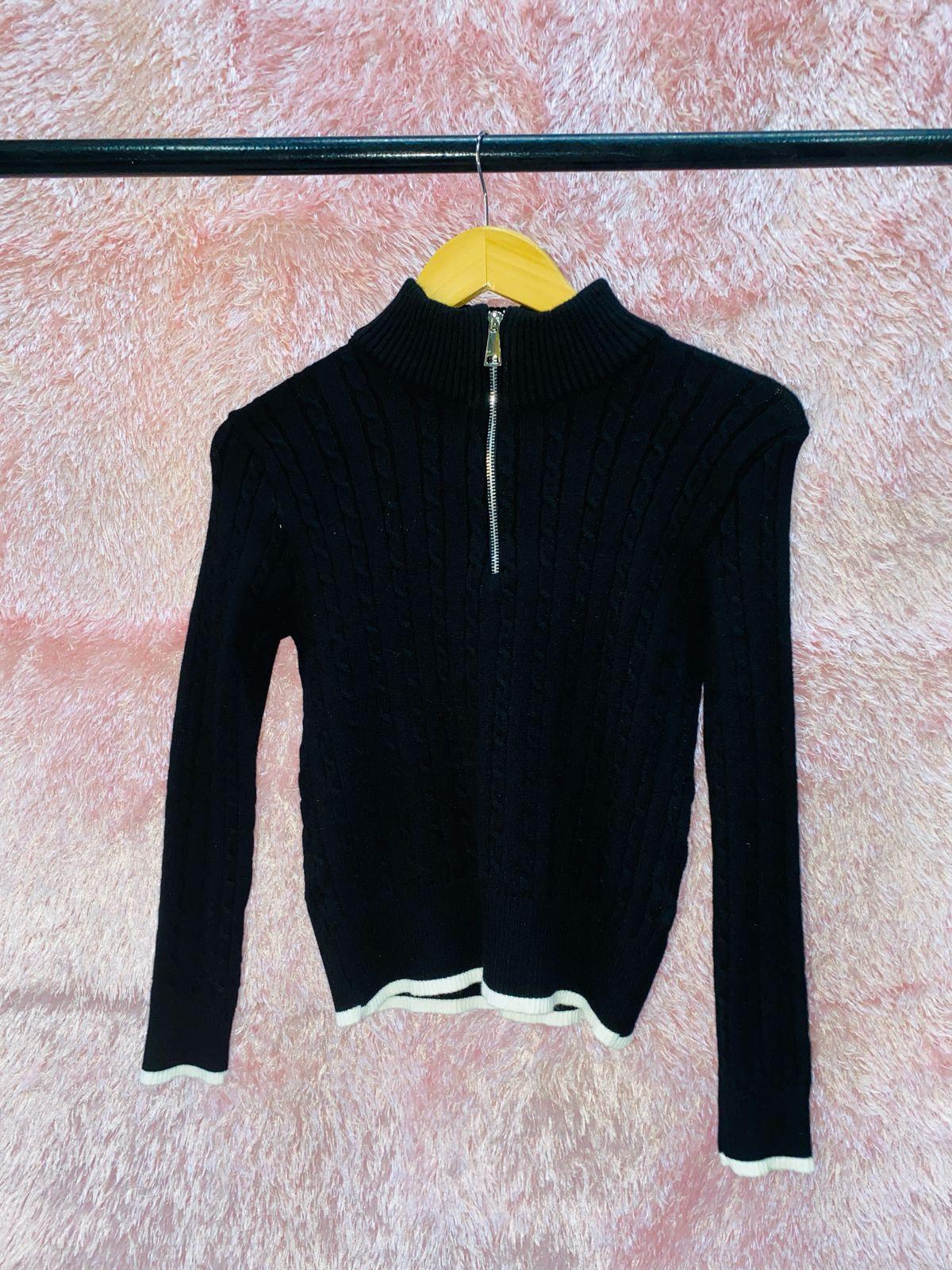 BUSO DE DAMA EN ALGODON  NEGRO